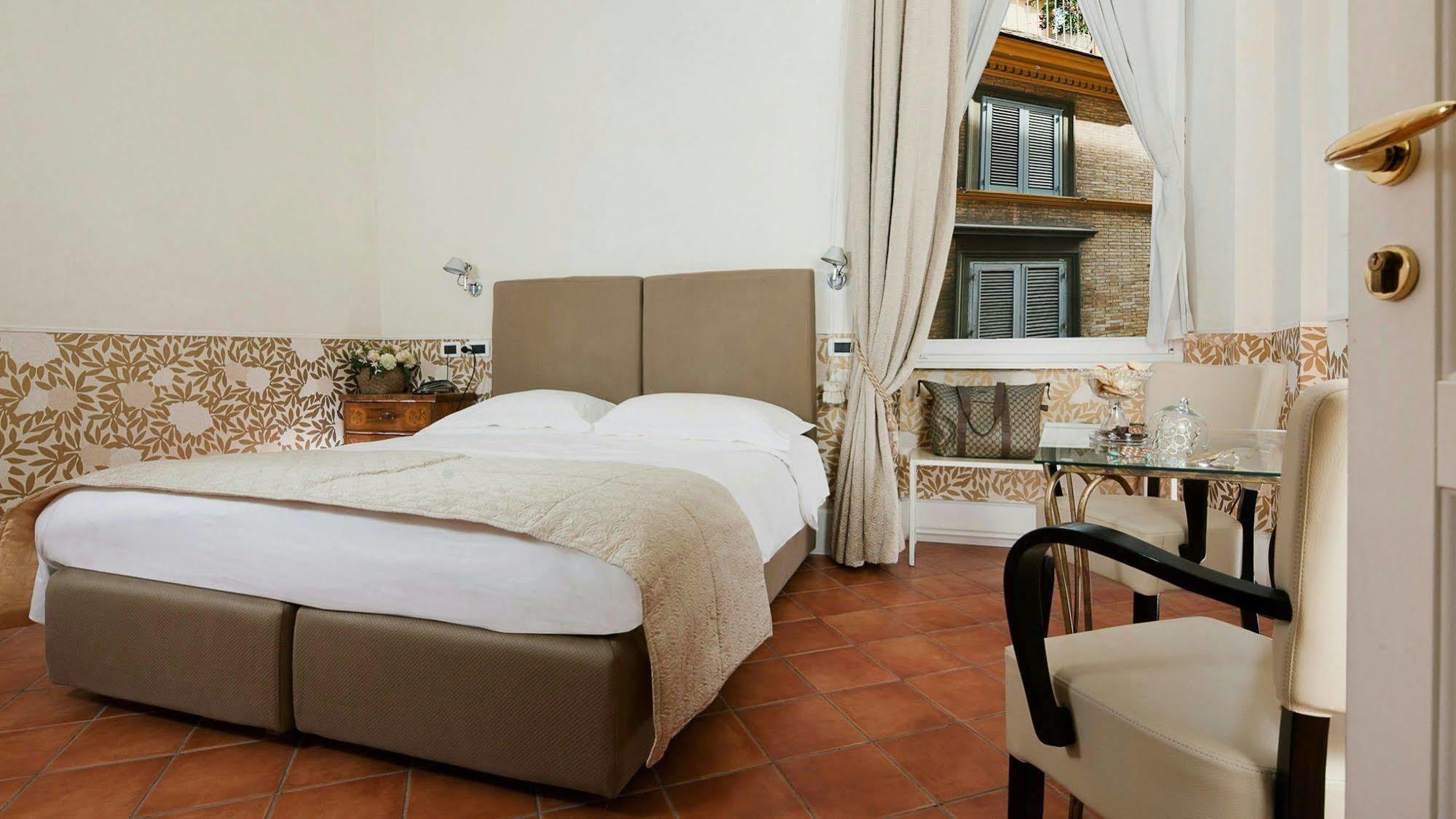 Couette-café Caesar House Residenze Romane 3*