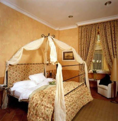 Couette-café Caesar House Residenze Romane 3*